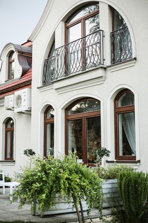 Prestige Bed & Breakfast Wierzchowisko Екстериор снимка