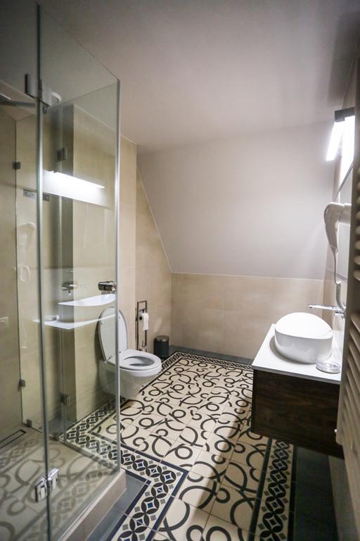 Prestige Bed & Breakfast Wierzchowisko Екстериор снимка
